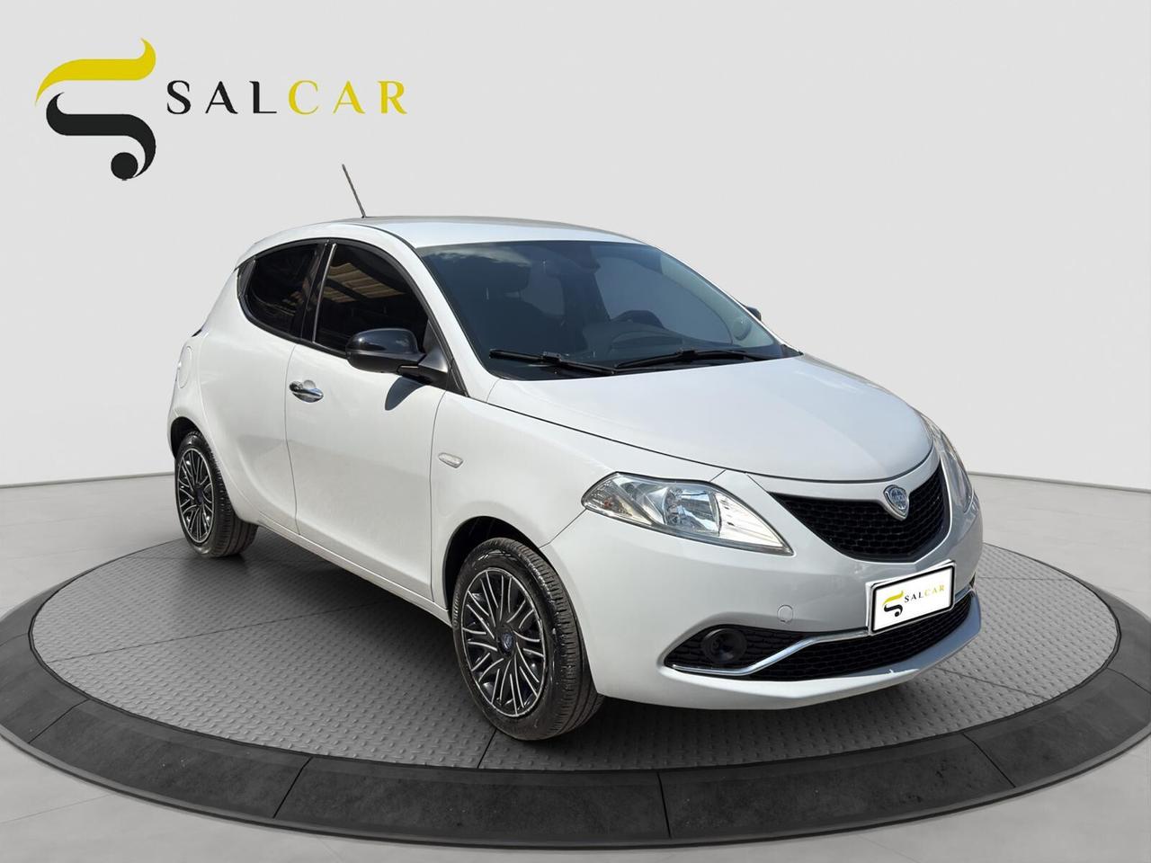 Lancia Ypsilon 1.2 69cv Gold 2019