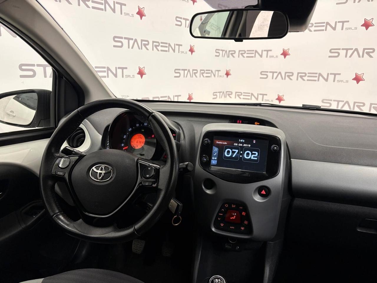 Toyota Aygo Connect 1.0 VVT-i 72 CV 5 porte x-play