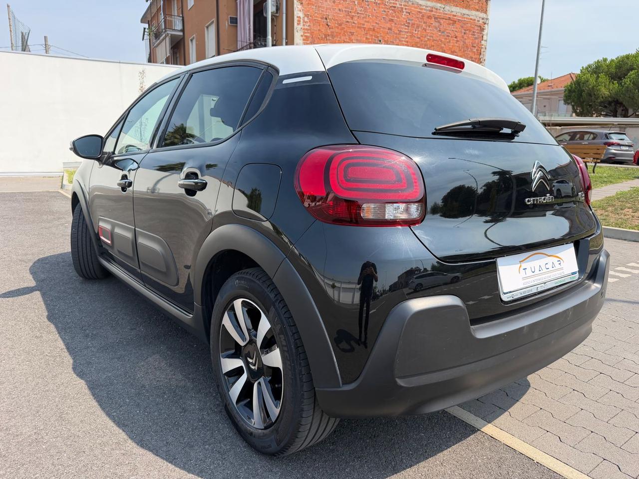 Citroen C3 1.2 Pure Tech 82 Shine #11932