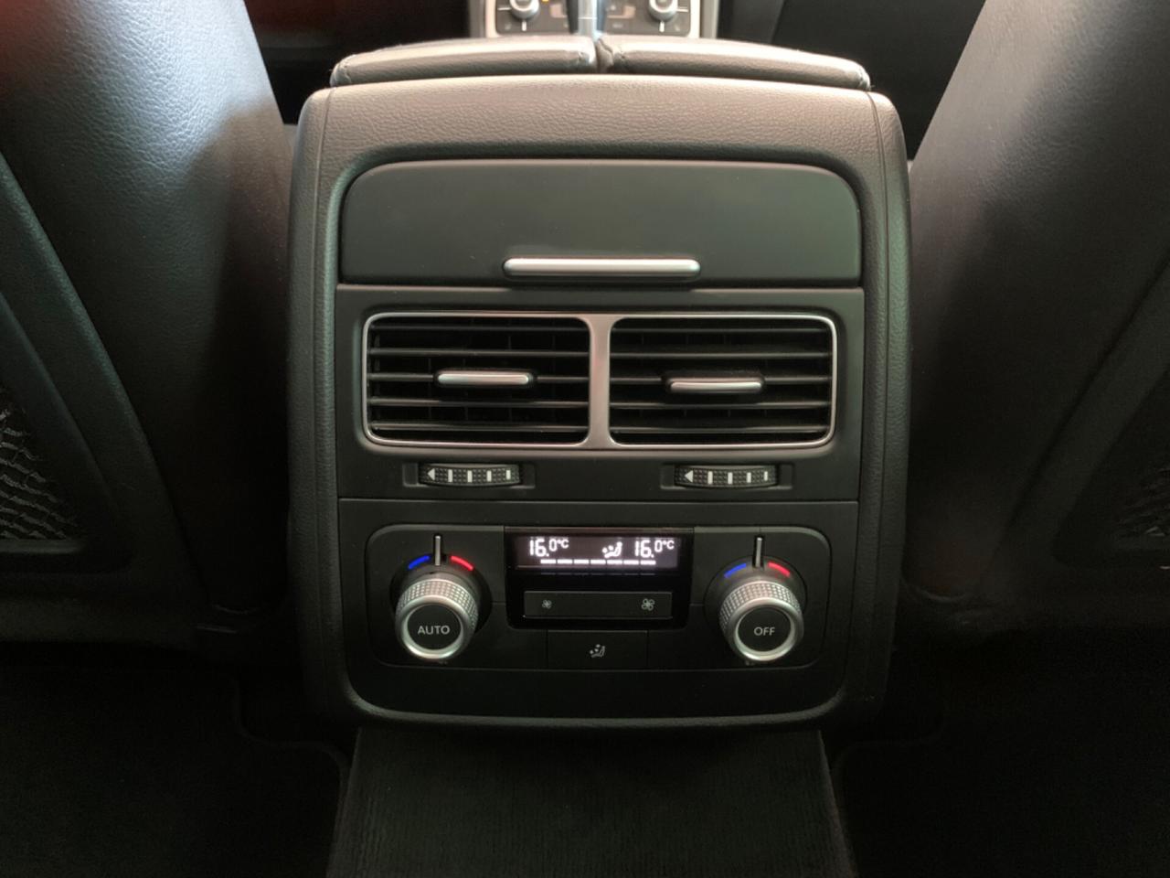 Volkswagen Touareg 3.0 TDI 204 CV tiptronic BlueMotion Techn. Executive