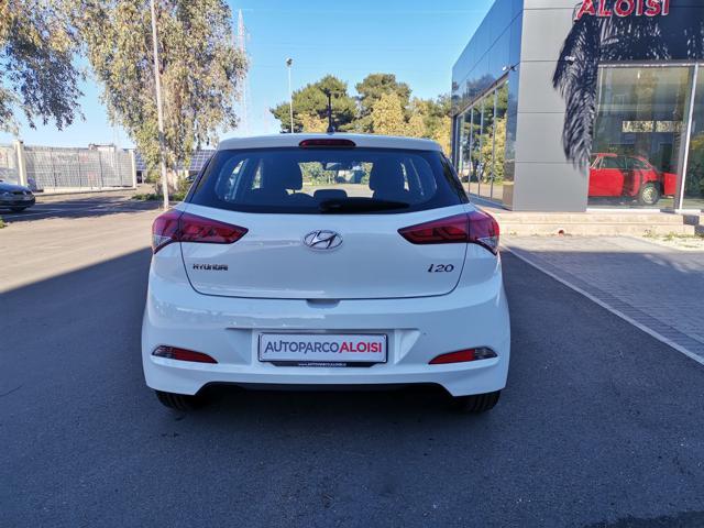 HYUNDAI i20 1.2 84 CV 5 porte