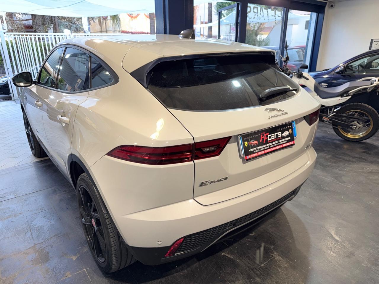 Jaguar E-Pace 2.0D 150 CV R-Dynamic S