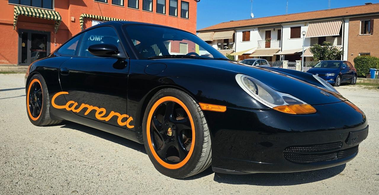 Porsche 911 996 Carrera Coupé - IMPECCABILE