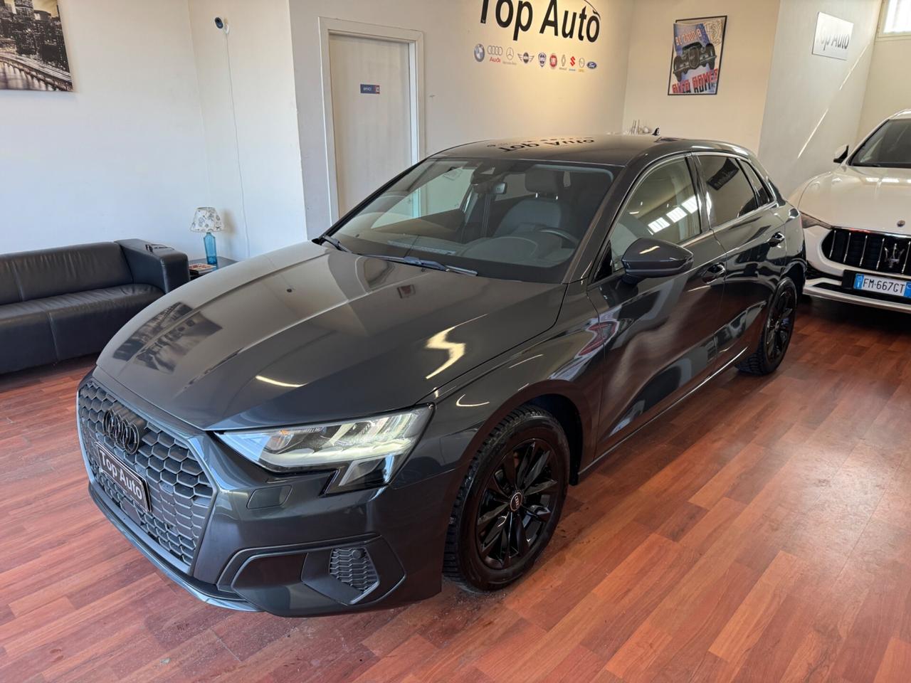 AUDI A3 SPB 35 TDI S TRONIC IDENTITY BLACK - MY21