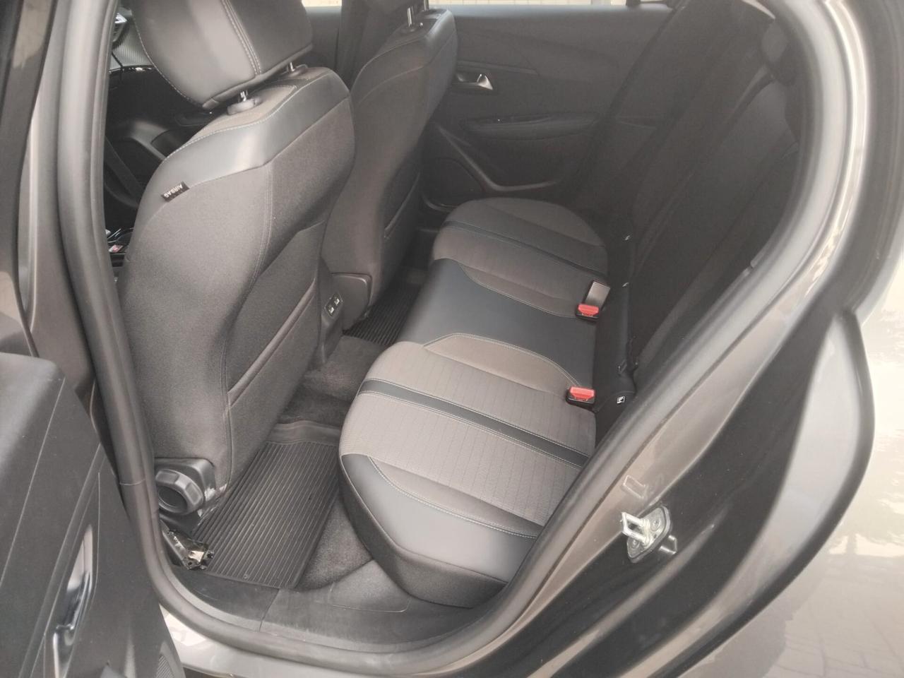 Peugeot 208 PureTech 100 Stop&Start EAT8 5 porte Allure Pack