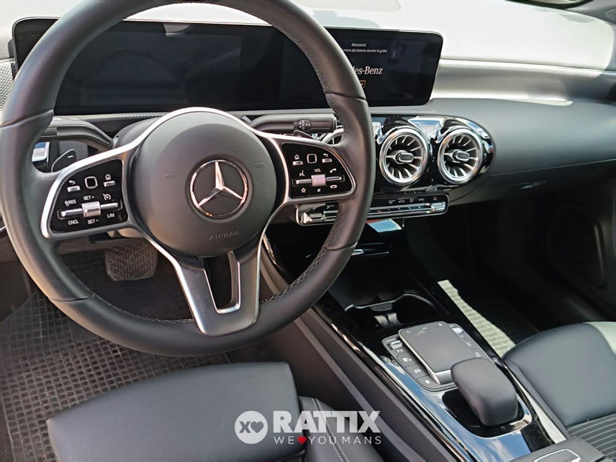 Mercedes-Benz A 180 d Sedan 2.0 116CV Sport auto