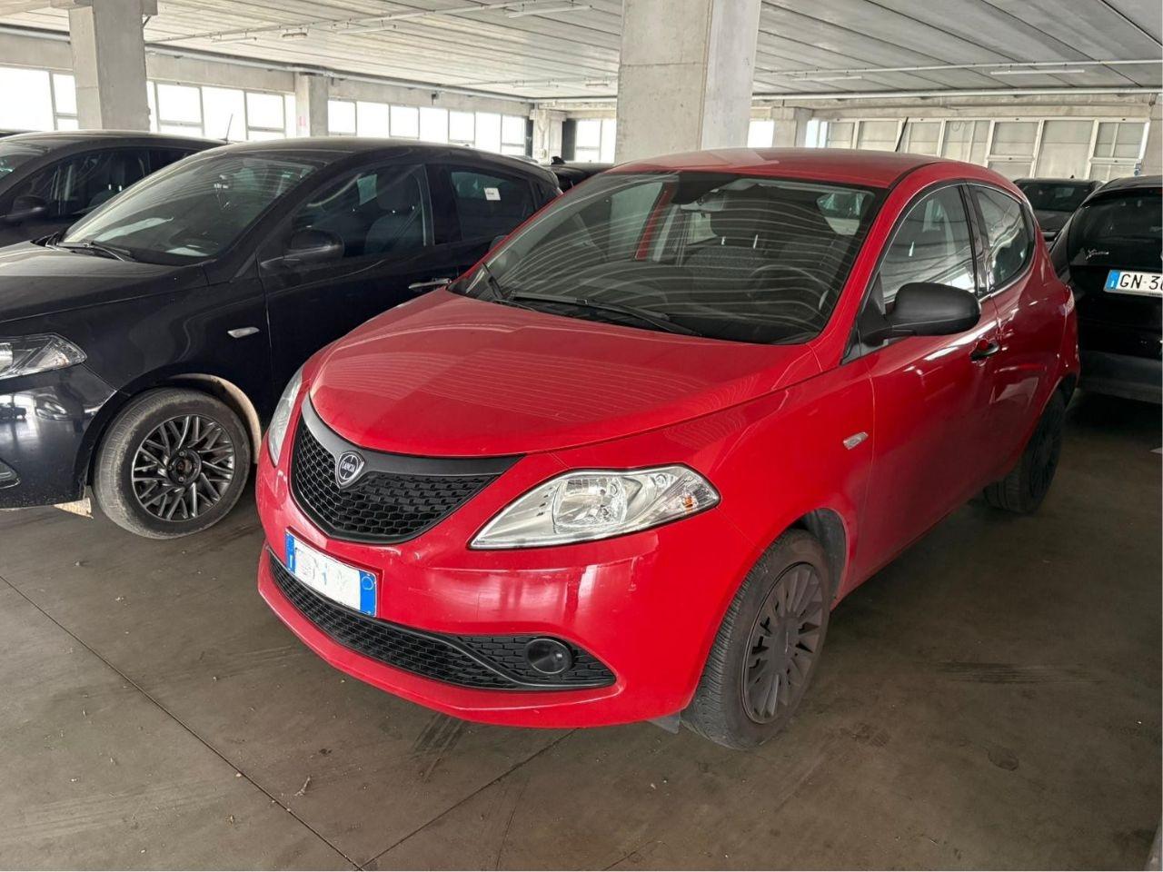 LANCIA Ypsilon 3ª serie - Ypsilon 1.0 FireFly 5 porte S&S Hybrid Si