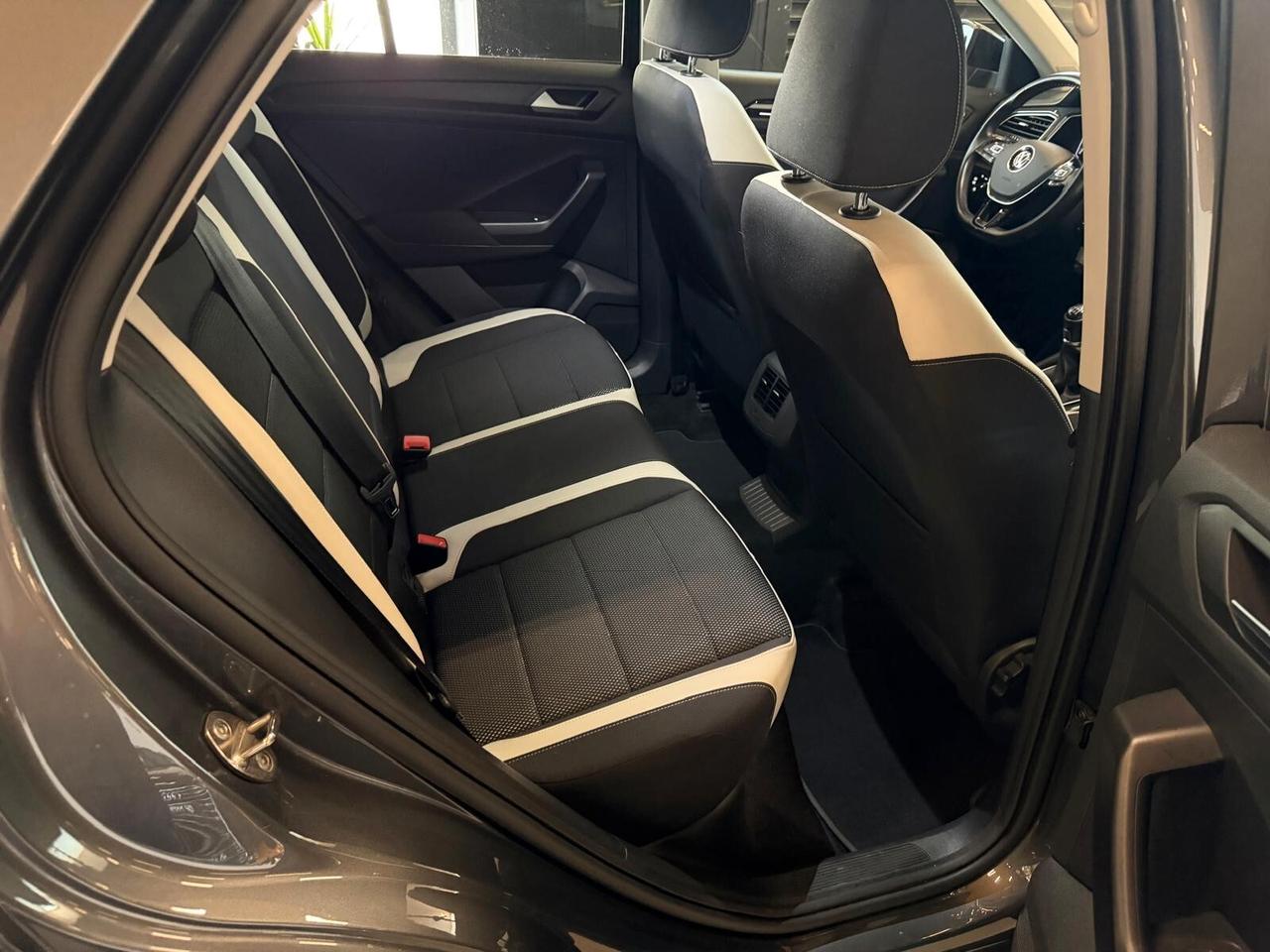 Volkswagen T-Roc 1.6 TDI SCR Advanced BlueMotion Technology