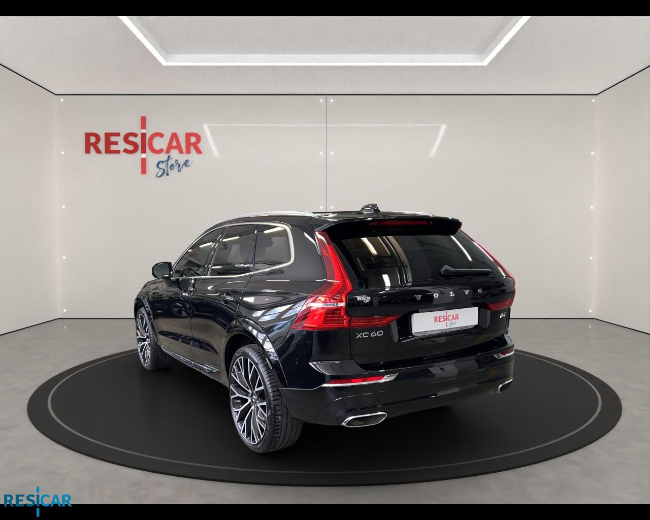 VOLVO XC60 2.0 b4 R-design auto