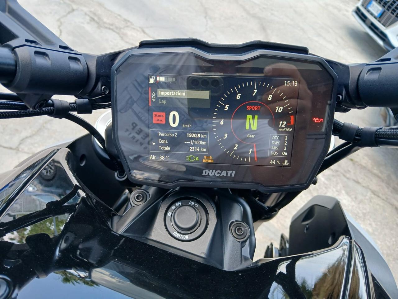 Ducati Diavel V4