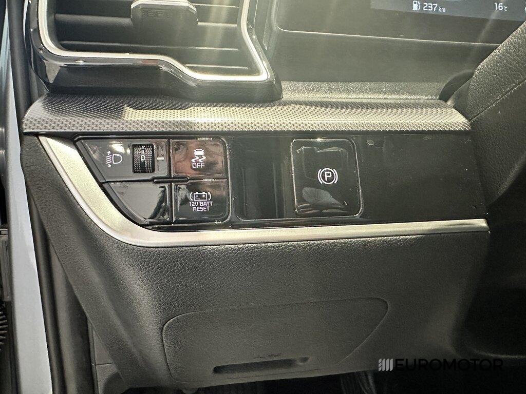 Kia Sportage 1.6 T-GDi HEV Style AT6