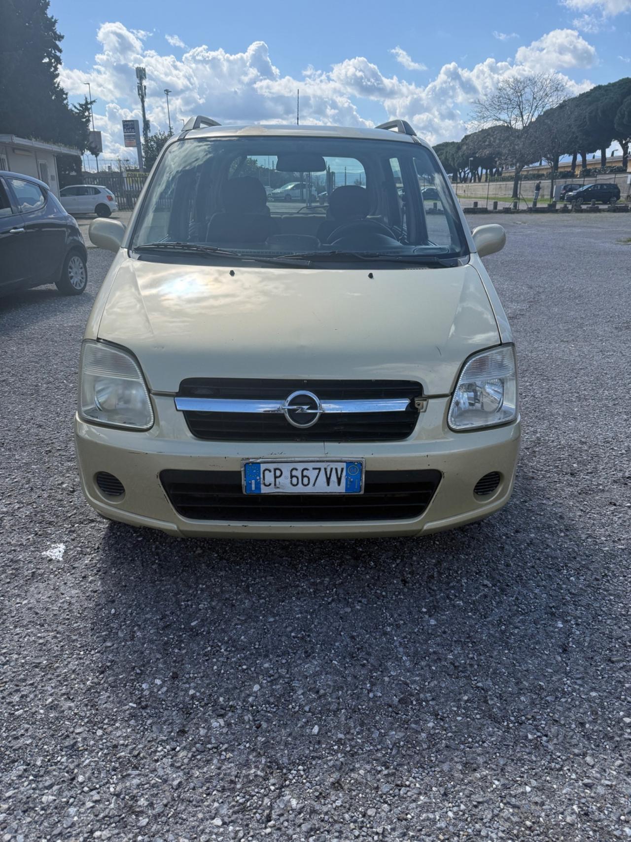 Opel Agila 1.2 16V Club