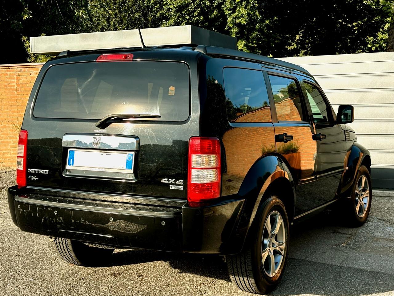 DODGE NITRO 2.8D aut- 4x4 inserib-Unico PROPR.-Pelle-2008