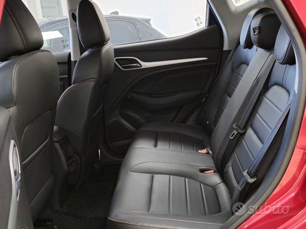 MG ZS Classic LUXURY - 2025