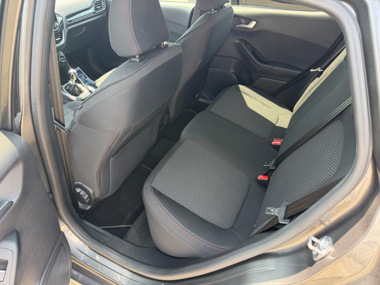 Ford Fiesta 1.5 TDCi 5 porte ST-Line