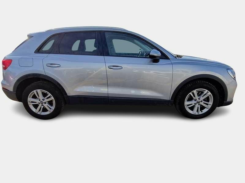 AUDI Q3 35 TDI S tronic Business