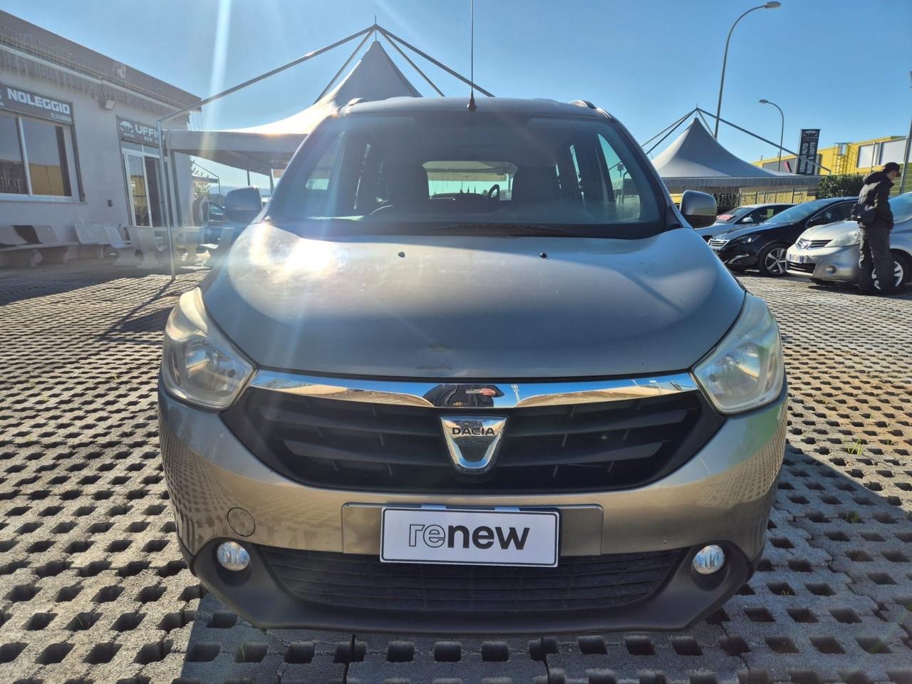 Dacia Lodgy 1.6 8V 85CV 5 posti metano scadenza 2029