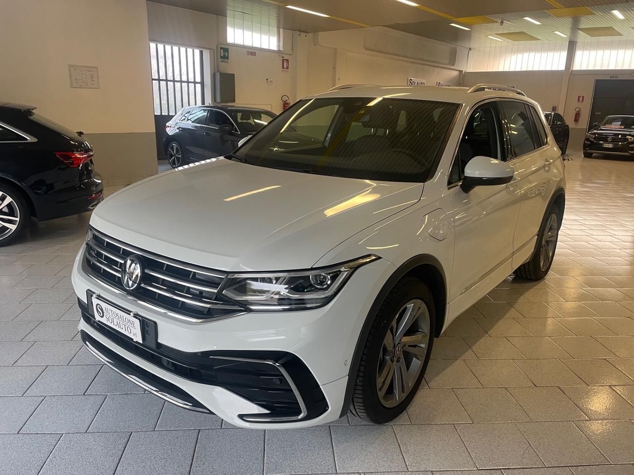 Volkswagen Tiguan 1.4 TSI eHYBRID DSG R-Line Led