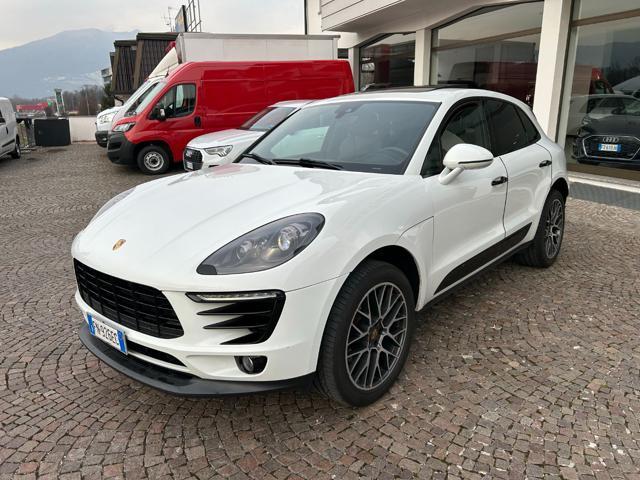 PORSCHE Macan 2.0