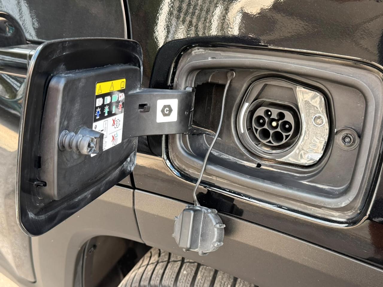 JEEP RENEGADE 2023 1.3 T4 240CV 4XE AUTOMATICA FULL LED