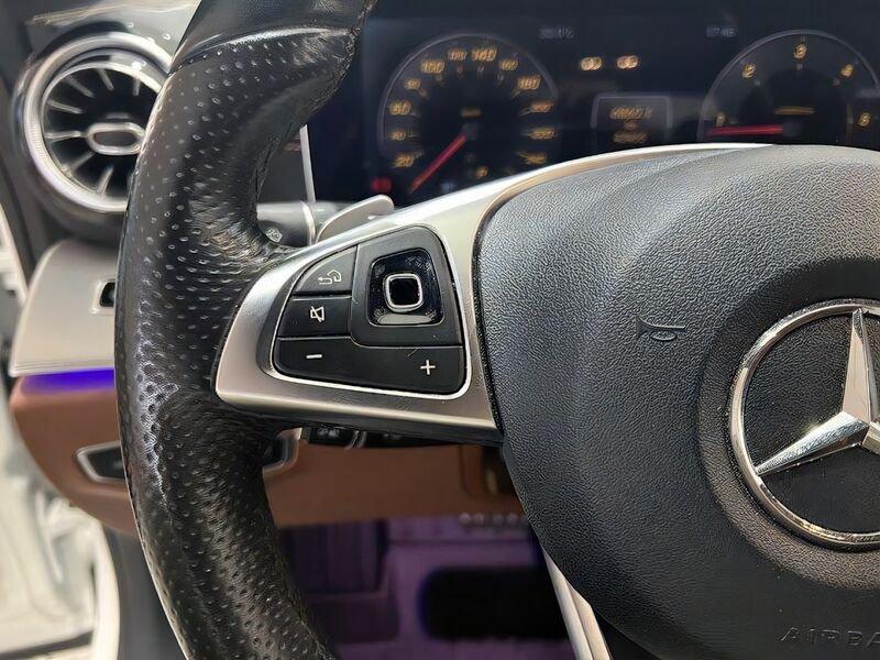Mercedes-Benz Classe E Cpé E 220 d 4Matic Premium Plus