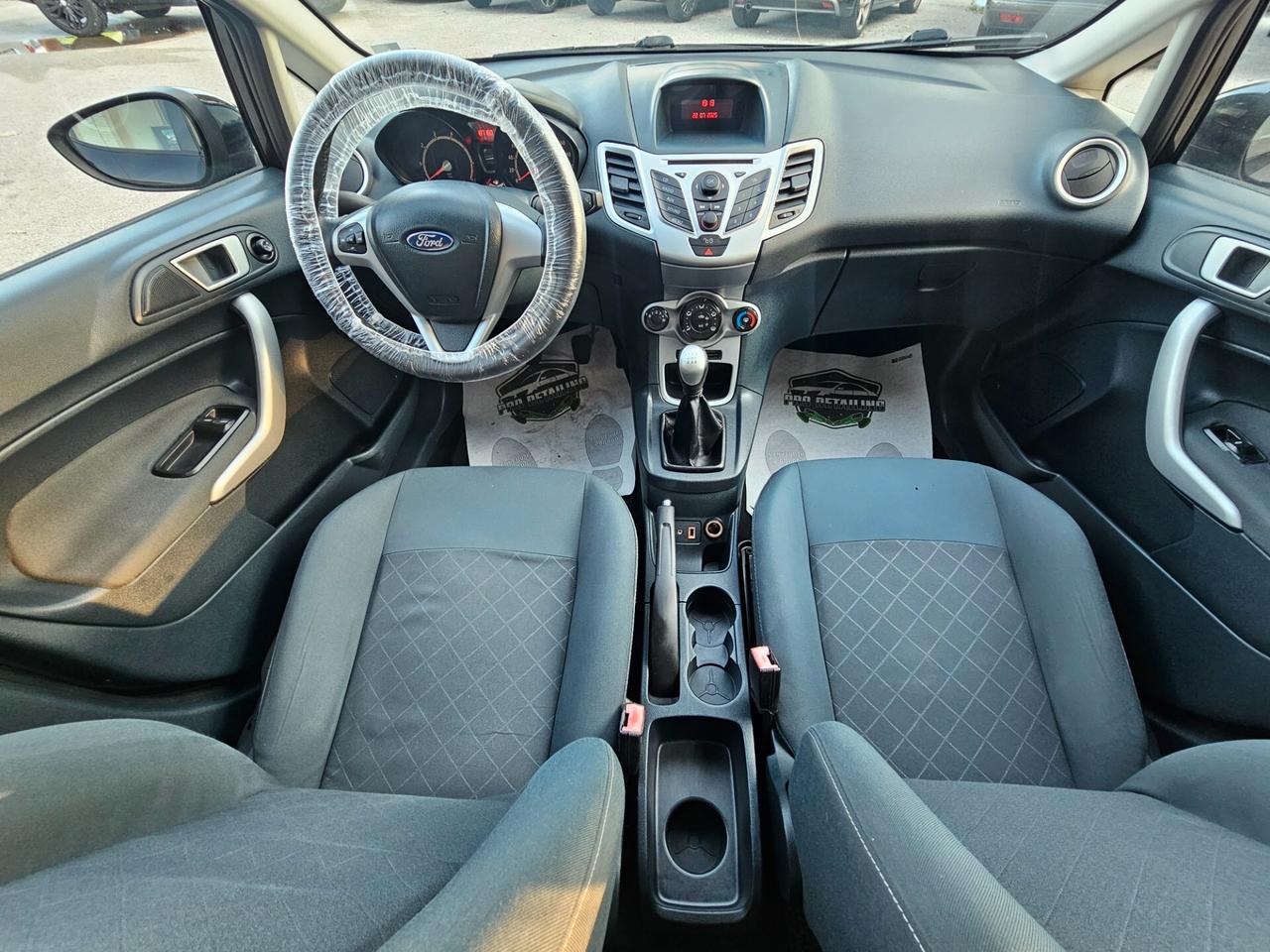 Ford Fiesta 1.2 82 CV 5 porte - Neopatentati