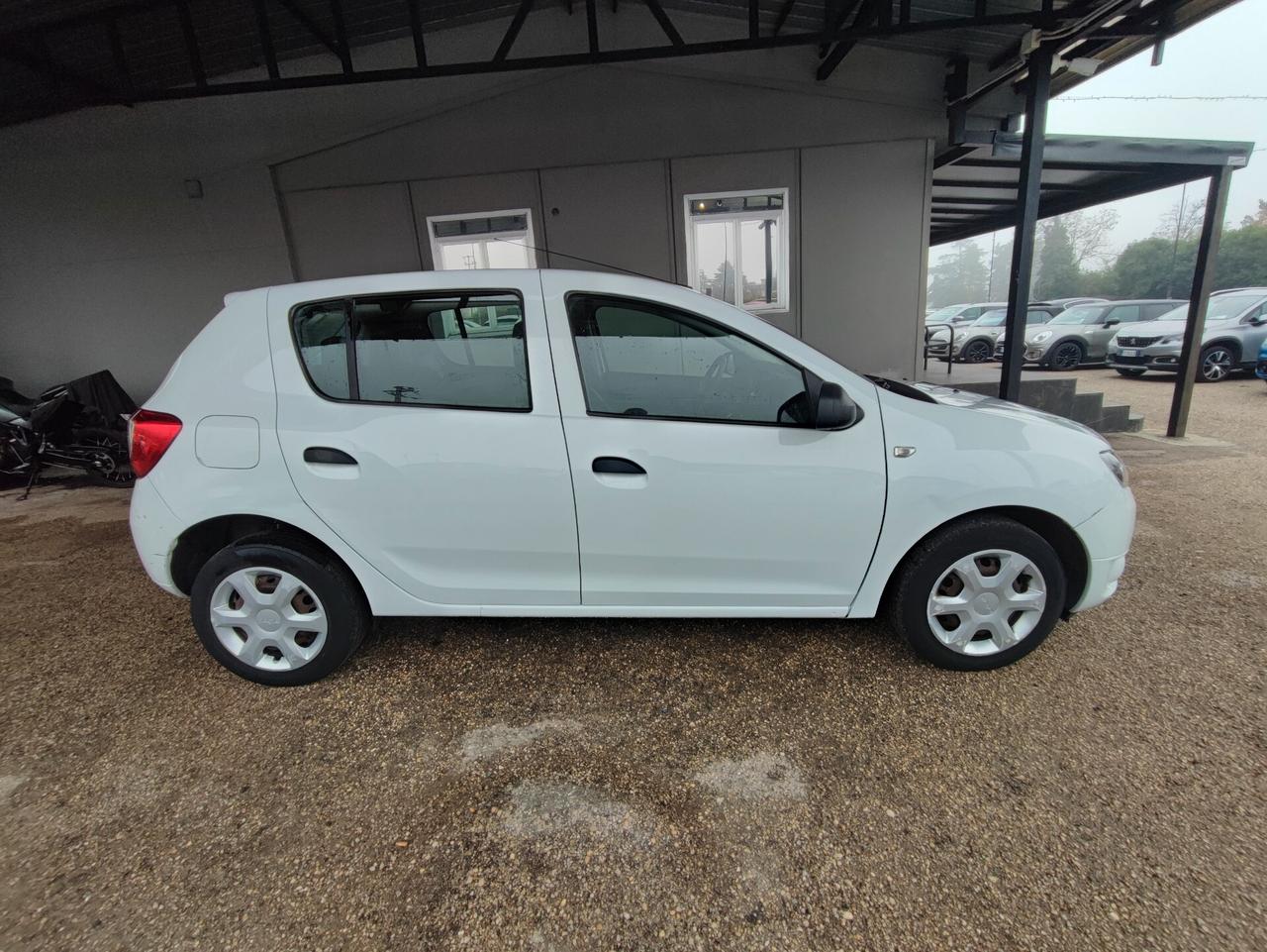 Dacia Sandero 1.2 75CV GPL