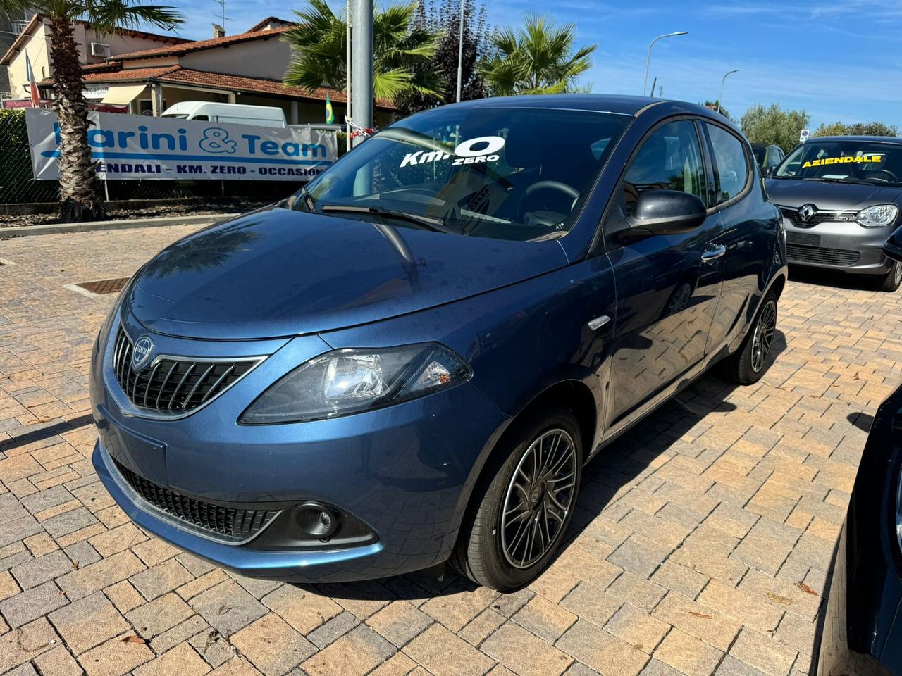 Lancia Ypsilon 1.0 FireFly 5 porte S&S Hybryd Gold