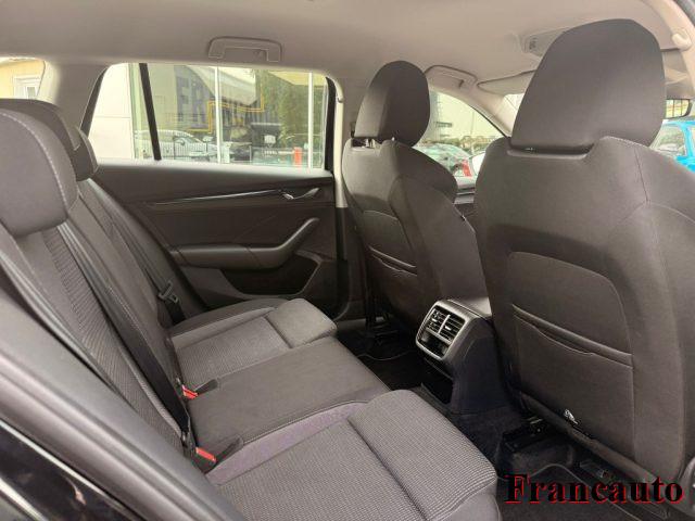 SKODA Octavia 2.0 TDI EVO SCR DSG Wagon Executive