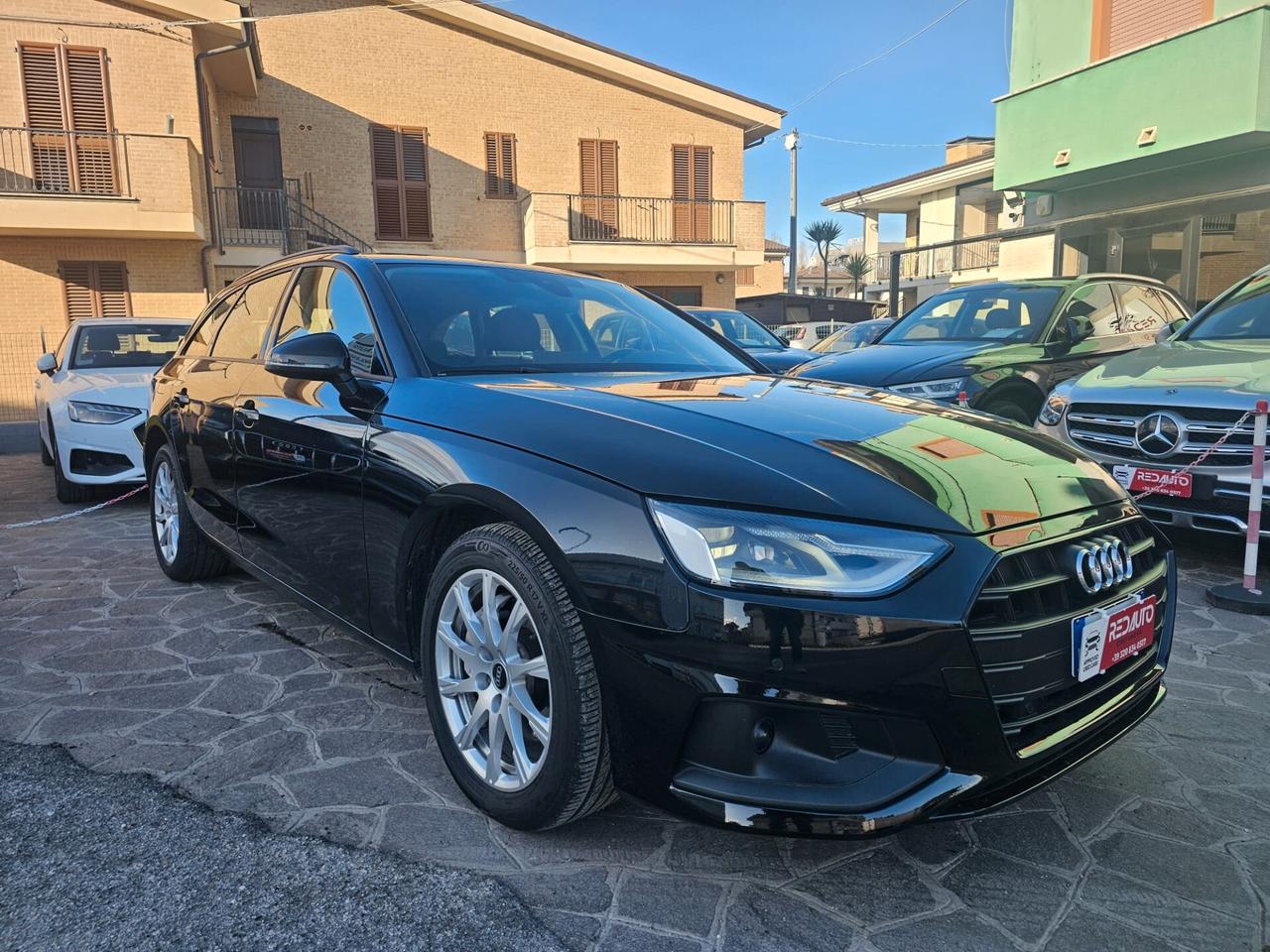 Audi A4 Avant 40 TDI S tronic Business