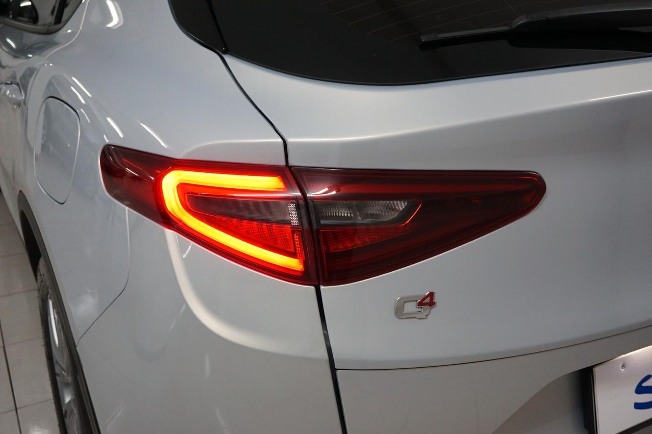 Stelvio 2.2 Turbodiesel 190 CV AT8 Q4 Executive