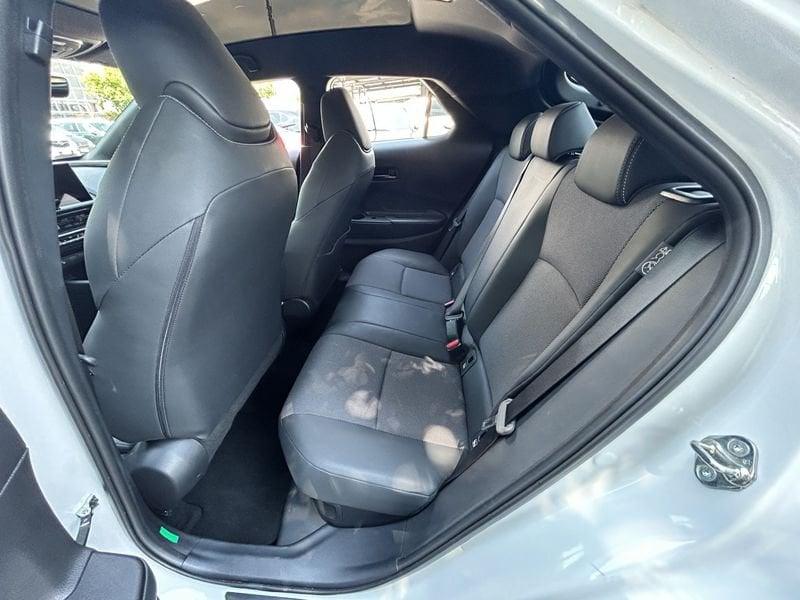 Toyota C-HR 1.8 HV Lounge my 24