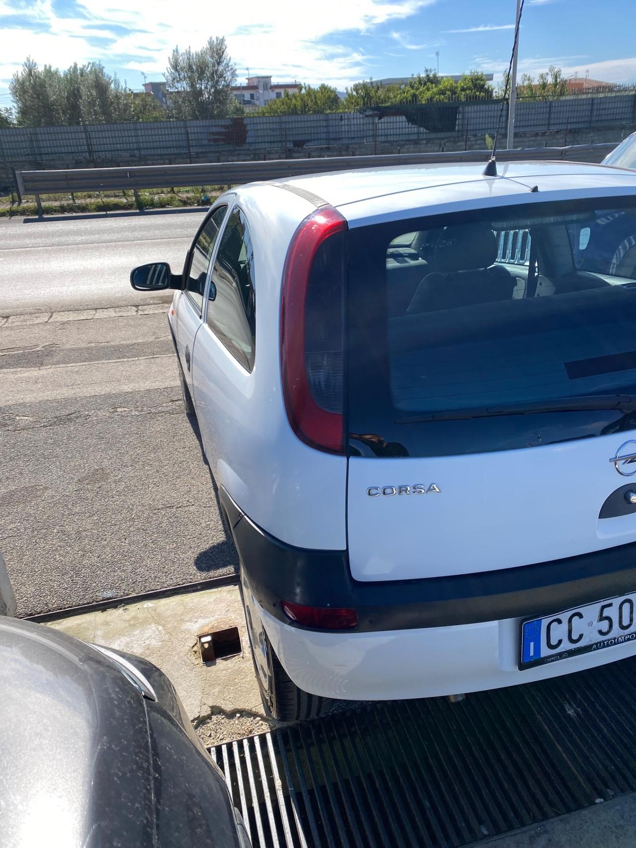 Opel Corsa 1.0i 12V cat 3 porte Club