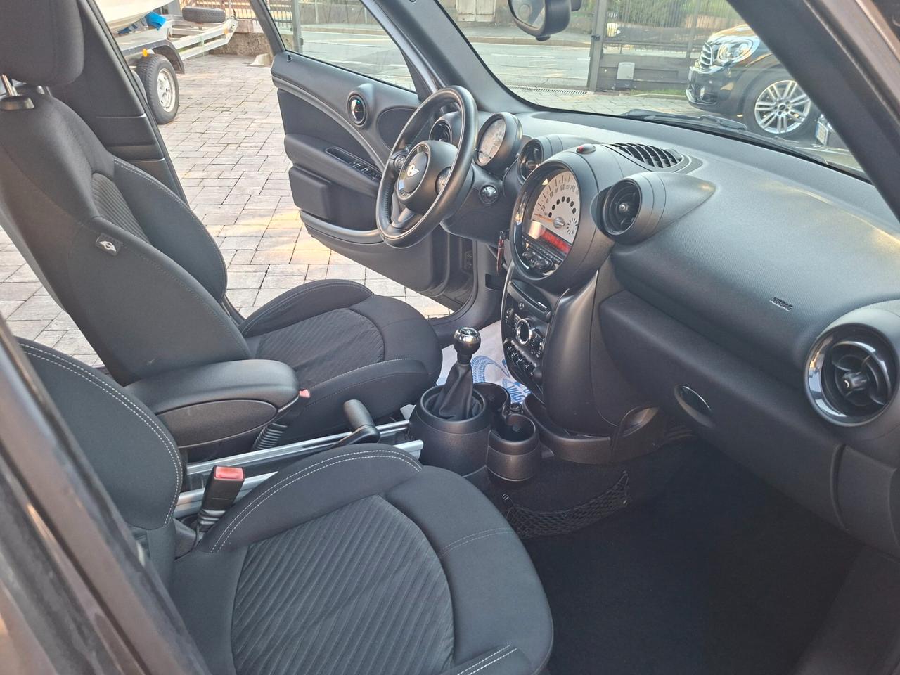 Mini Cooper SD Countryman 2.0 ALL4 TETTO APRIBILE
