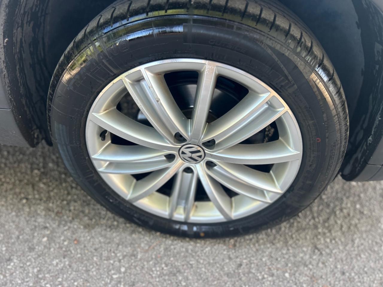 Volkswagen Tiguan Vw 2.0 TDI 140 CV Sport tetto apribile