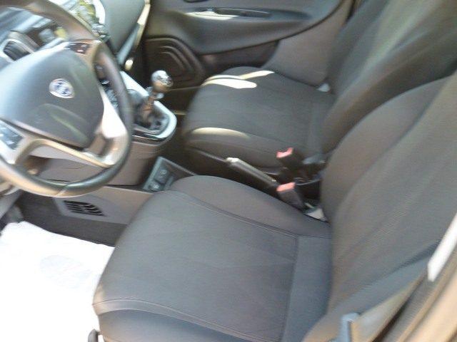 LANCIA Ypsilon 1.2 69 CV 5 porte S&S Gold