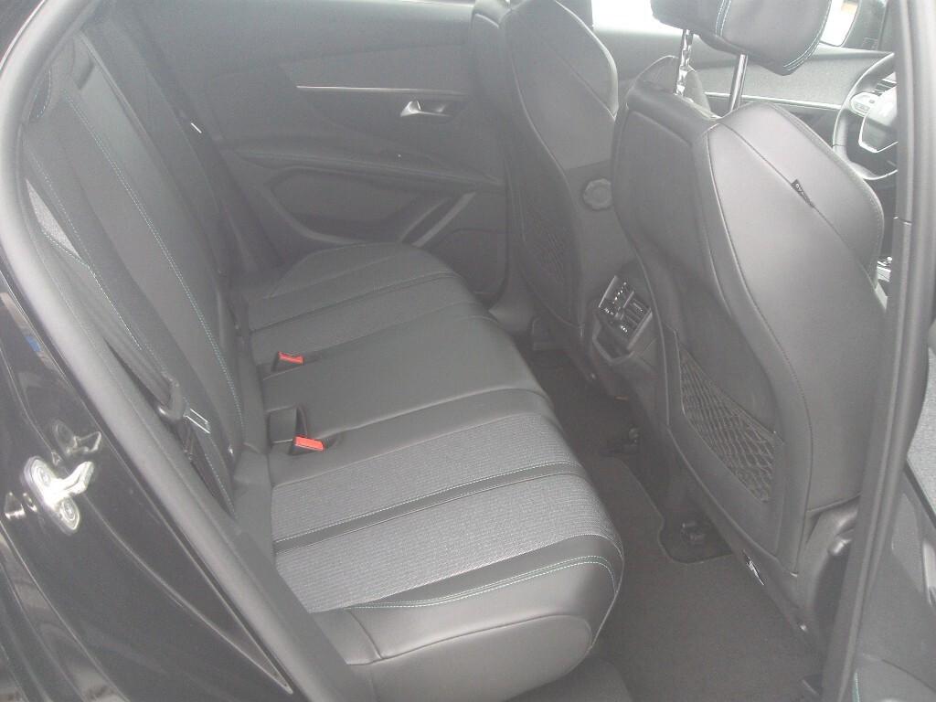 Peugeot 3008 BlueHDi 130 EAT8 Allure Pack - 2022