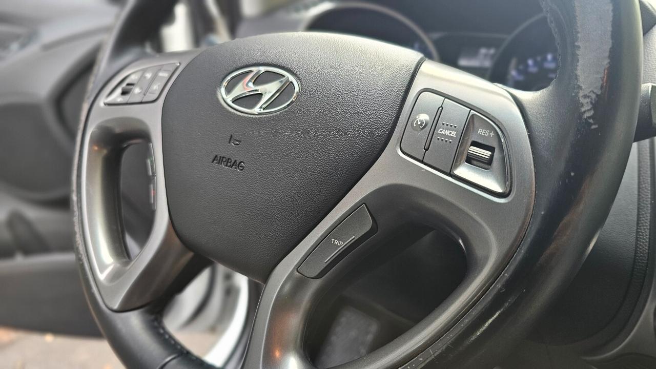 Hyundai iX35 1.7 CRDi 2WD Xpossible