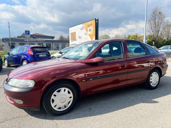 Opel Vectra Vectra 5p 1.6 16v CD 57000KM