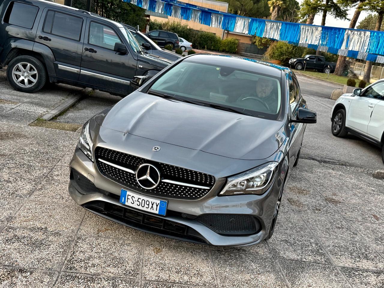 " DA VETRINA " MERCEDES CLA 200 d Automatic Premium
