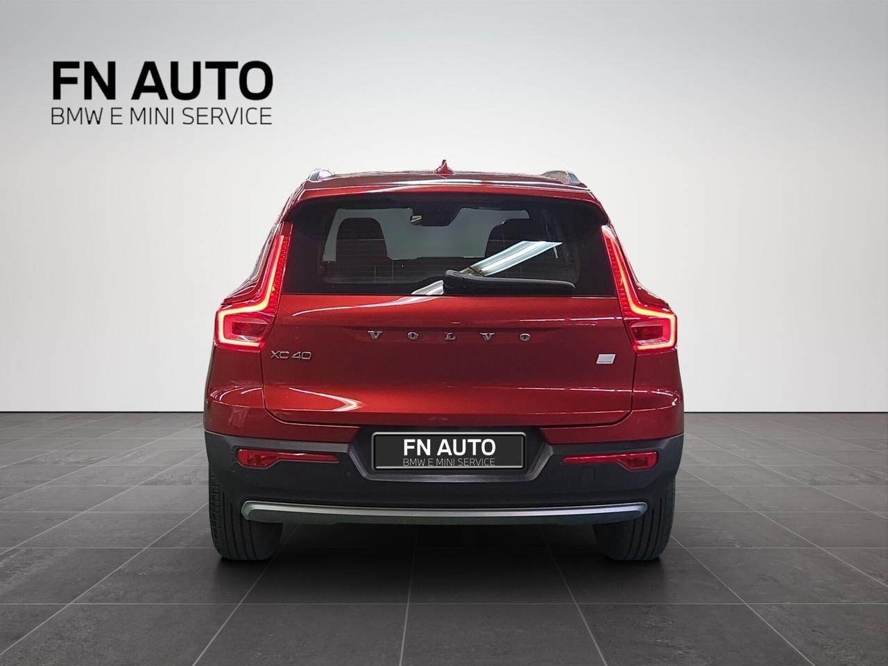 Volvo XC40 T5 Recharge Plug-in Hybrid Inscription Expression