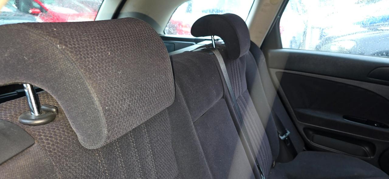 Alfa 159 tutta apena revisionata e batteria nuova