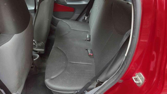 TOYOTA Aygo 1.0 12V VVT-i 5 porte