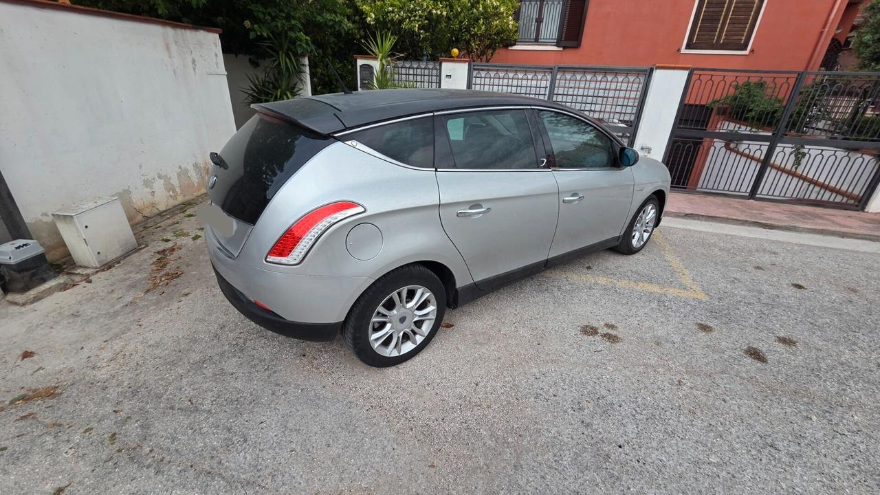 Lancia Delta 1.4 T-Jet 120 CV Oro Ecochic GPL