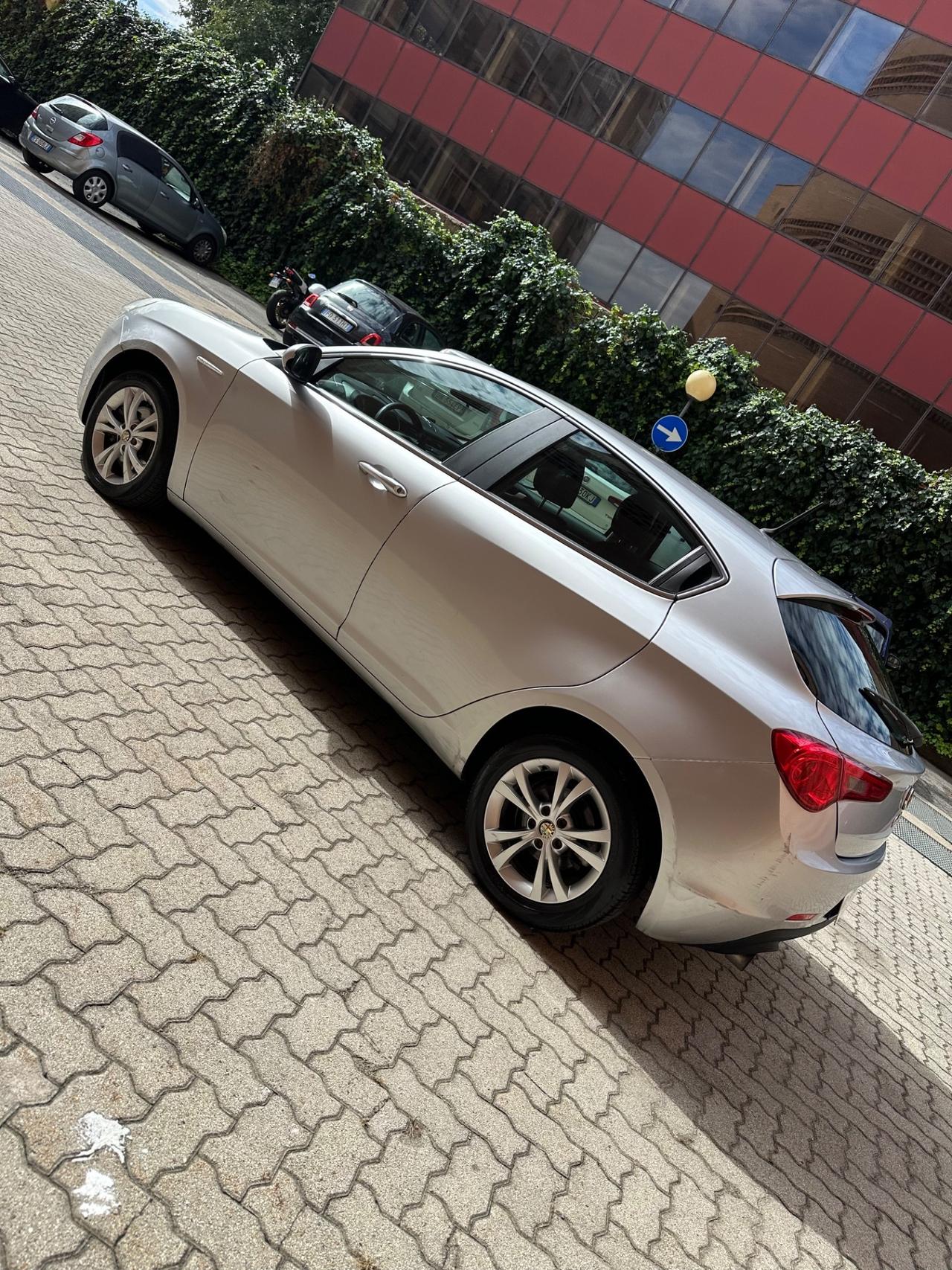 Alfa Romeo Giulietta 2.0 JTDm-2 140 CV Progression