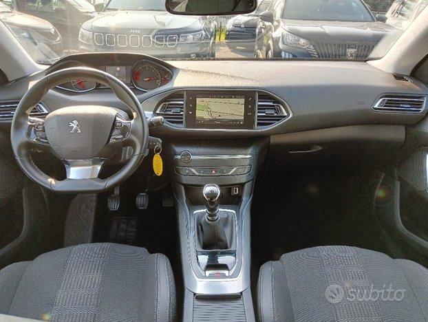 PEUGEOT 308 BlueHDi 130 S&S SW Allure