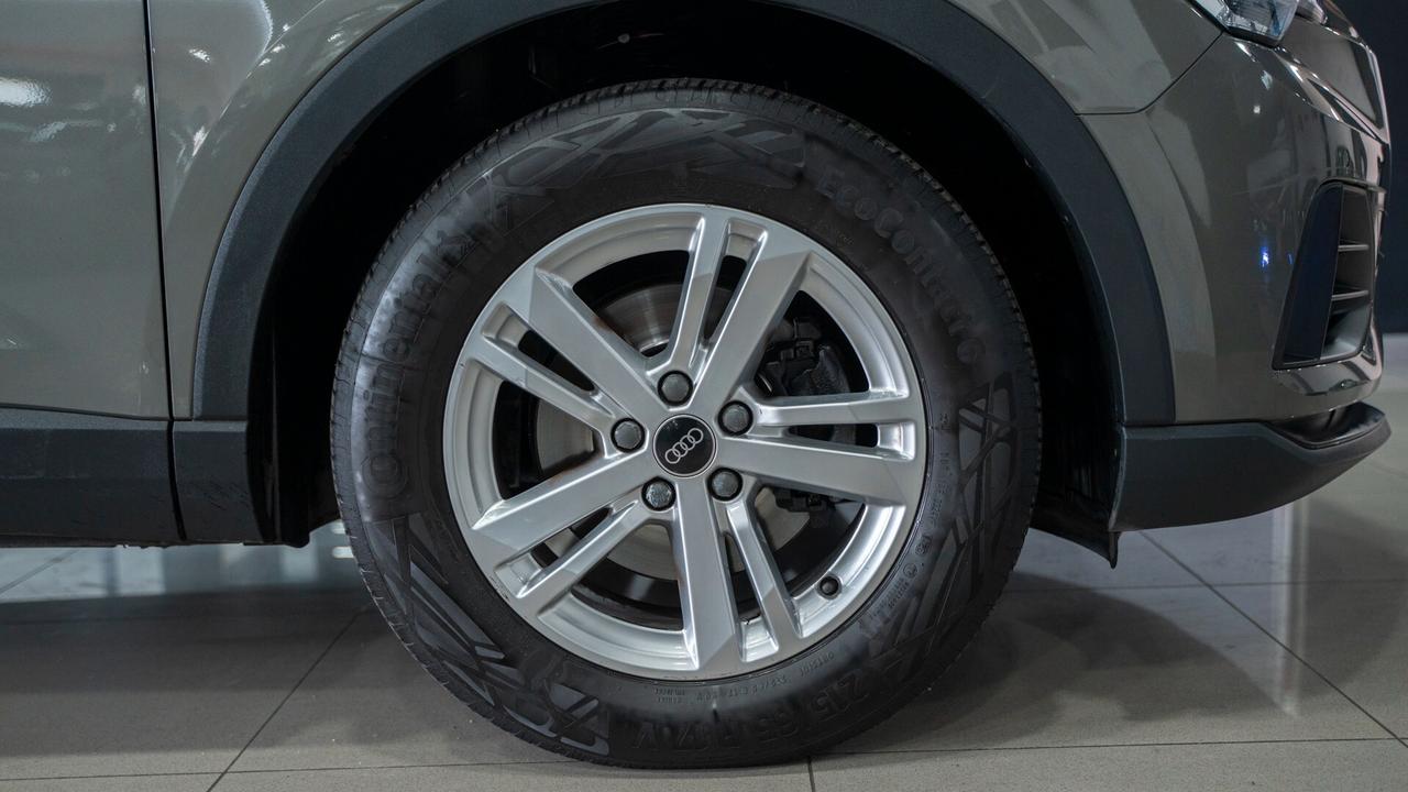 Audi Q3 35 2.0 TDI S TRONIC SPORT SONOS PELLE NAVI FULL OPTIONAL