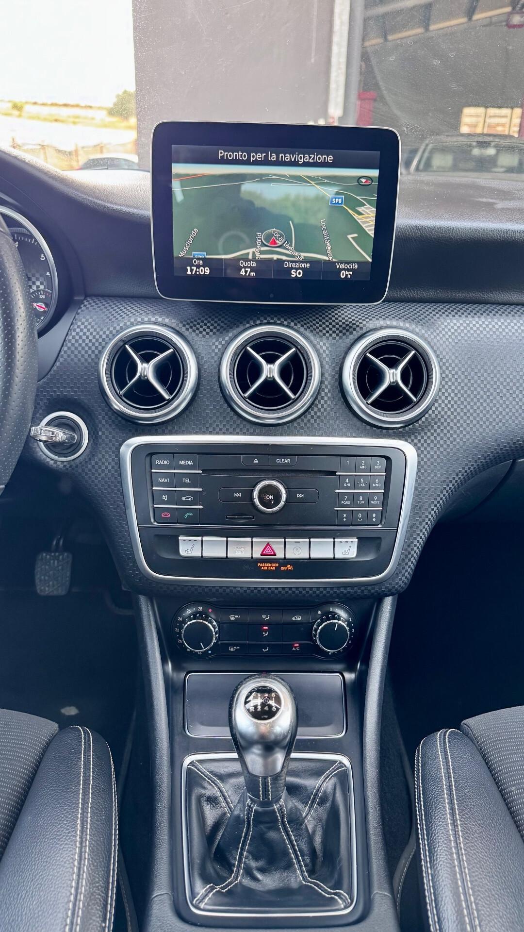 Mercedes-benz A 180 d Premium