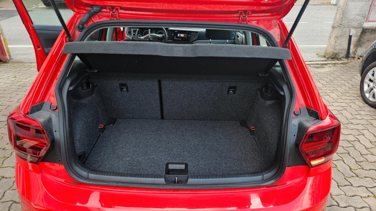 Volkswagen Polo 5p 1.0 evo 80cv NEOPTATENTATI-SED.RISC.-CARPLAY