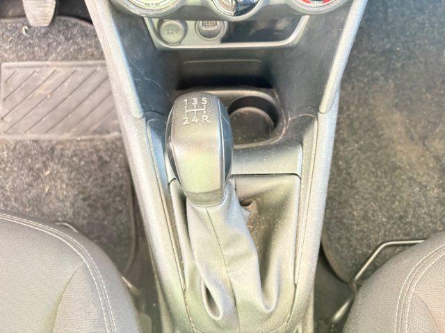 PEUGEOT 208 1.2 82cv 5 porte POCHI CHILOMETRI OK NEOPATENTATI